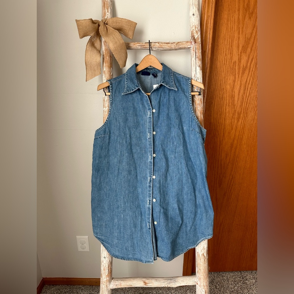 NWT Vintage Gap Jean vest size large